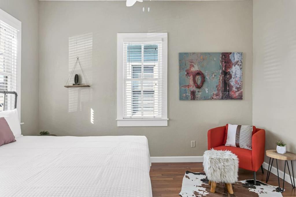 Modern Bungalow Less Than 4 Blocks To 7Th Ave In Ybor تامبا المظهر الخارجي الصورة